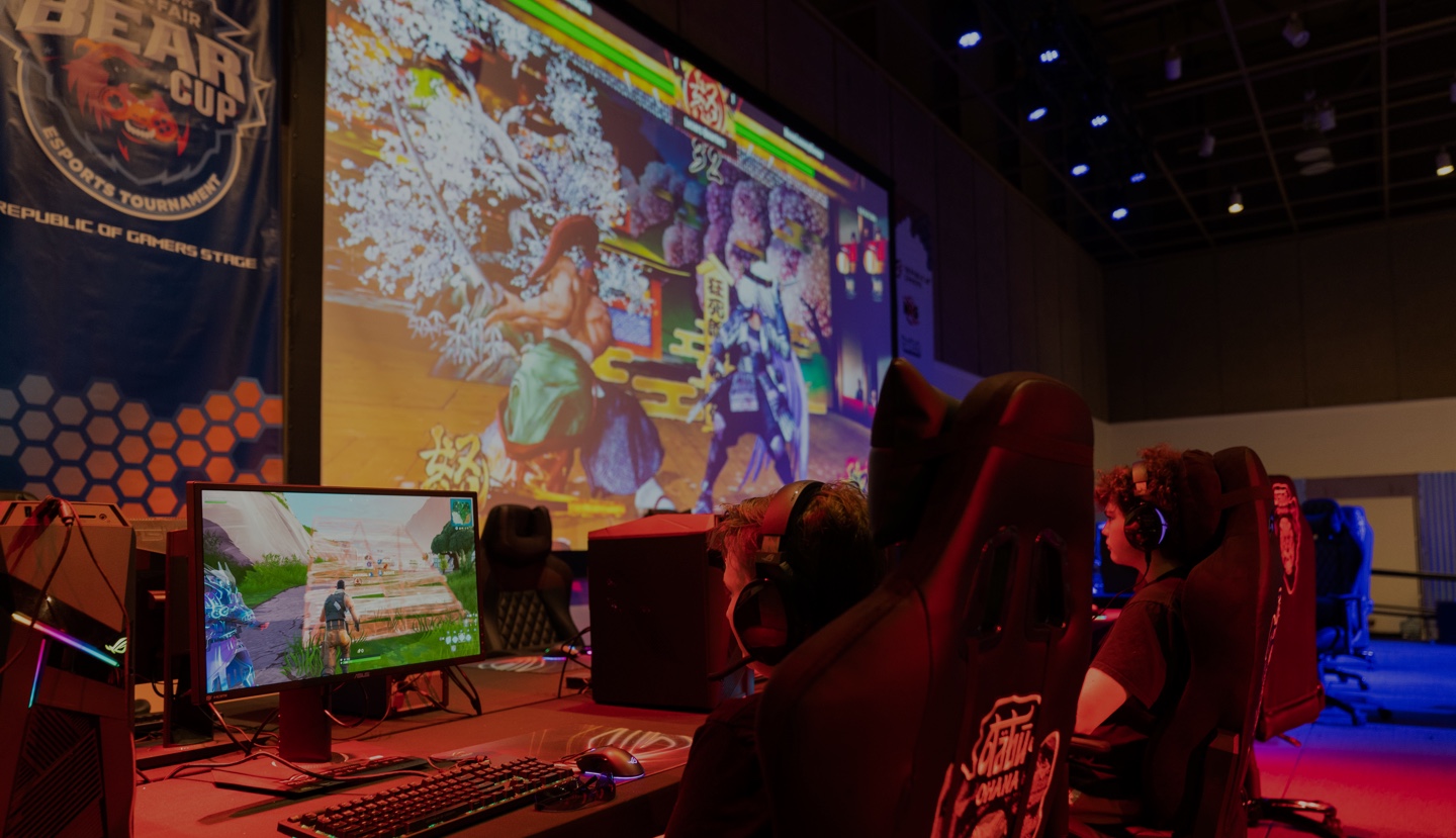 esports tournament screens